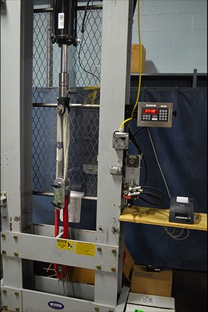 Billet’s 30-ton capacity load testing stand ideal for NDE proof load testing of lifting hoists, lugs, and mechanical fixtures.